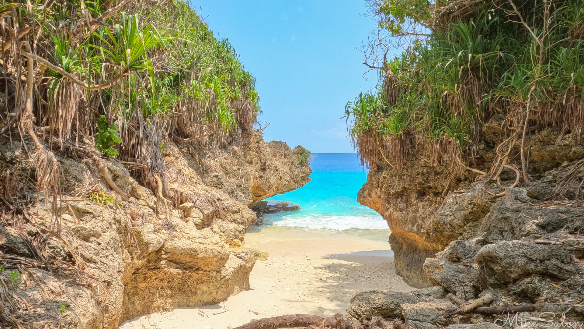 Merriel Beach in perfect light with beautiful blue water. [1309]