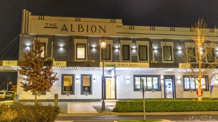 The Albion Hotel was the most appealing place in town for pub-grub, and we found that it had been freshly renovated inside. [5109]