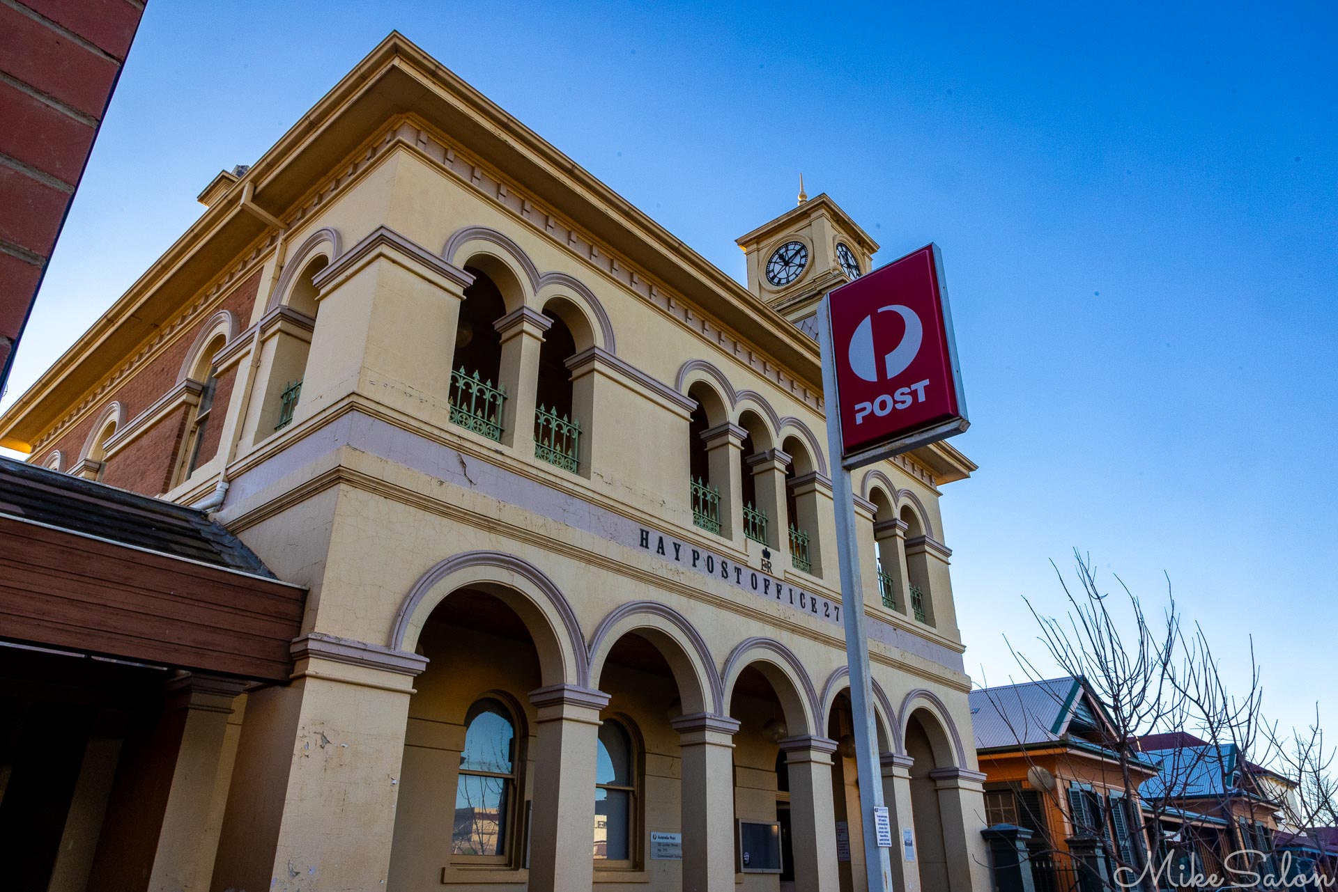 Hay's Post Office, still in its original building. [5048]