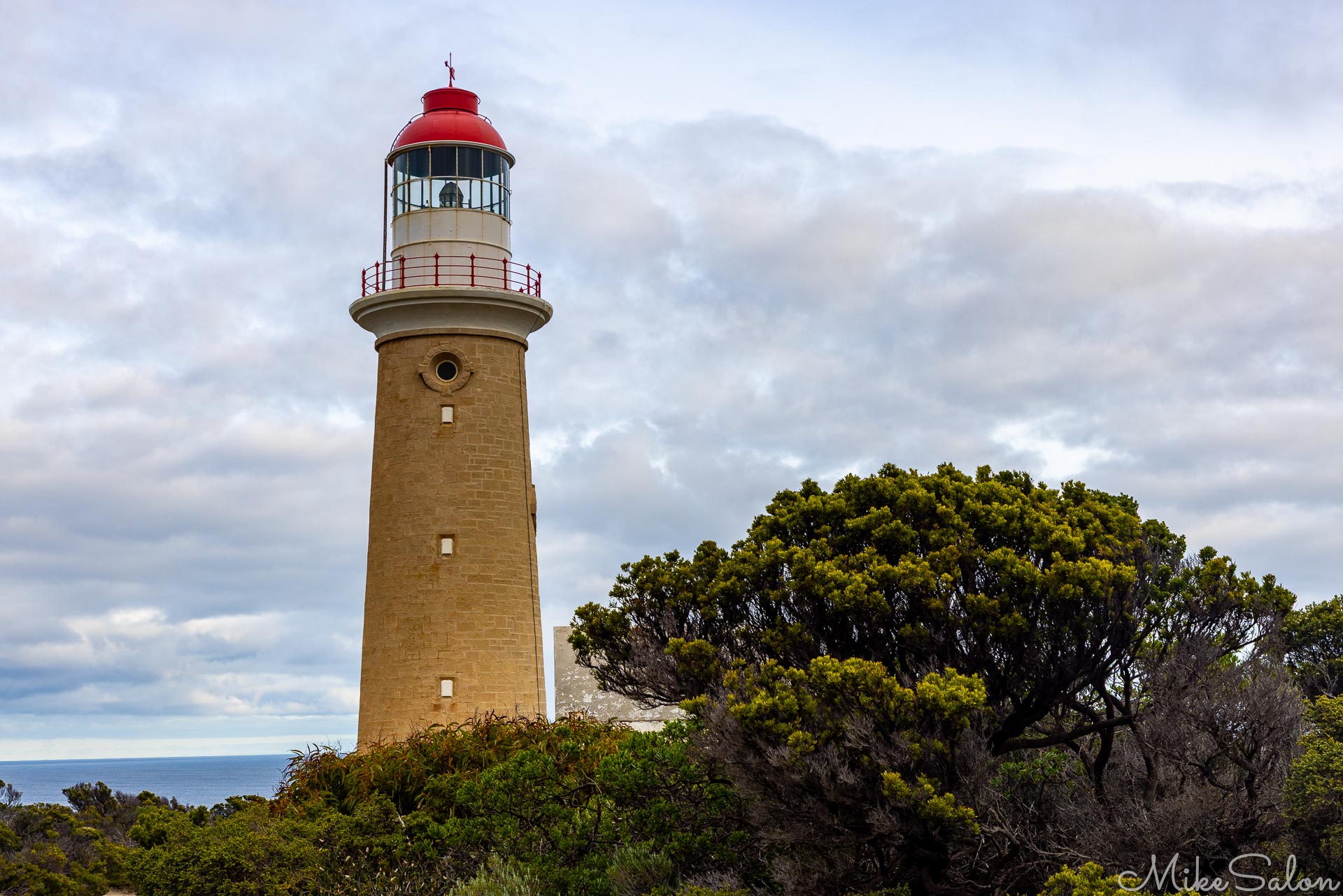 Guarding Admirals Arch and the surrounding seas, the Cape Du Couedic lightstation which was first lit in 1909 after the island suffered the loss of clipper Lock Vennachar(1905) and barque Lock Sloy (1899). [3737]