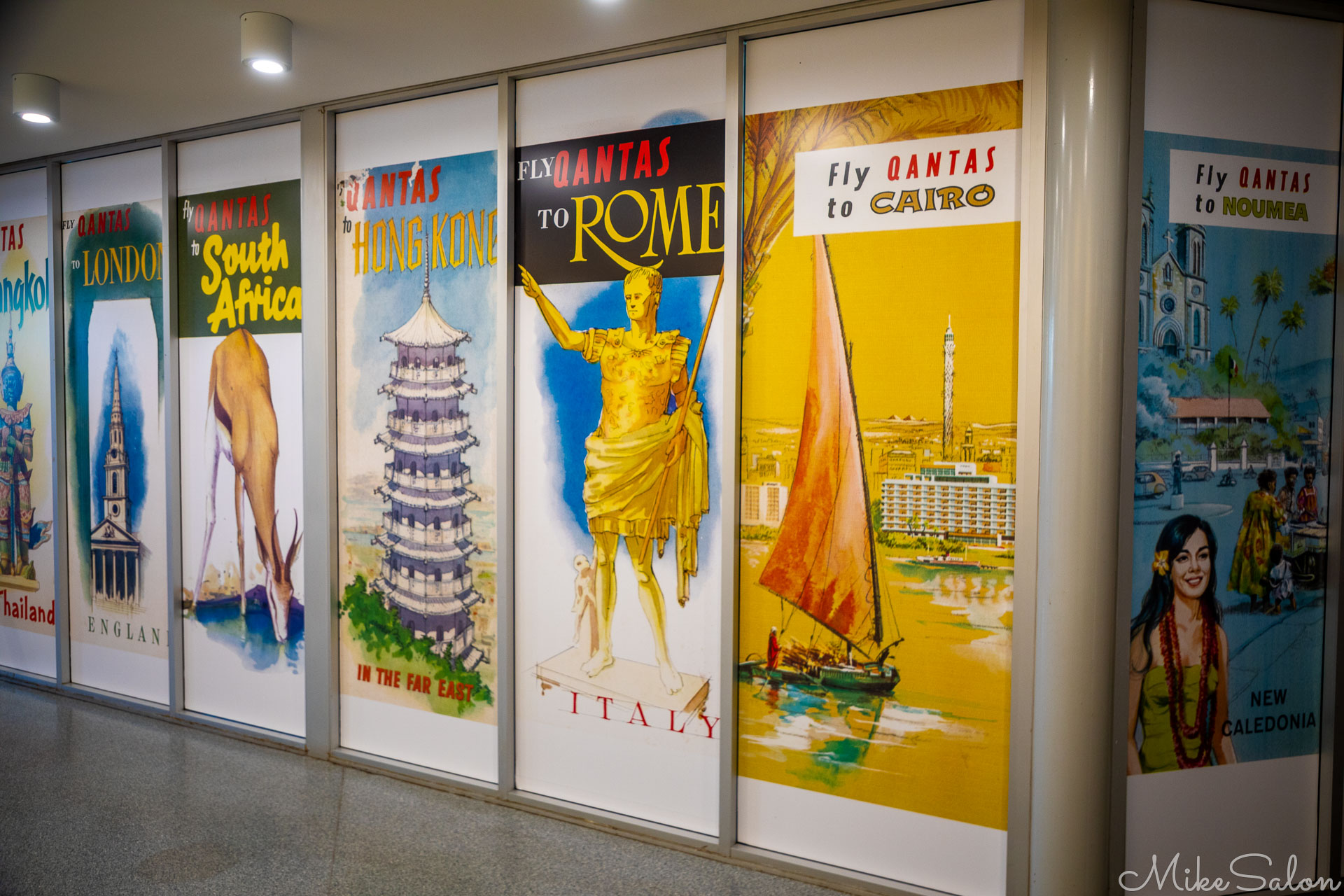Historic Qantas posters. [1000]