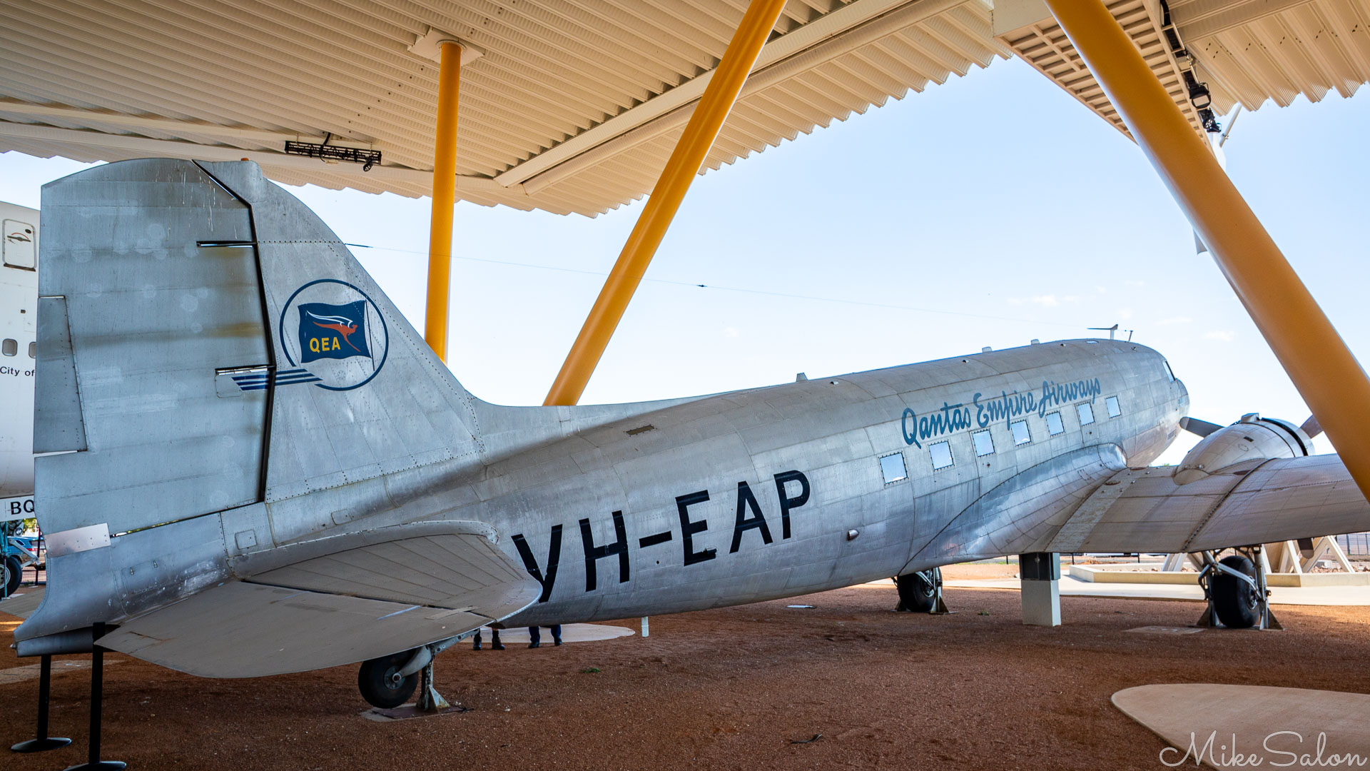 Old DC-3, kept at the Qantas Museum. [0984]