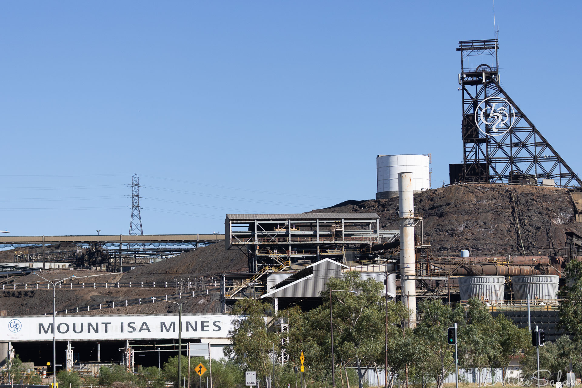 Glimpse of the Mount Isa MInes and processing plants, all that visitors are able to see. [6843]