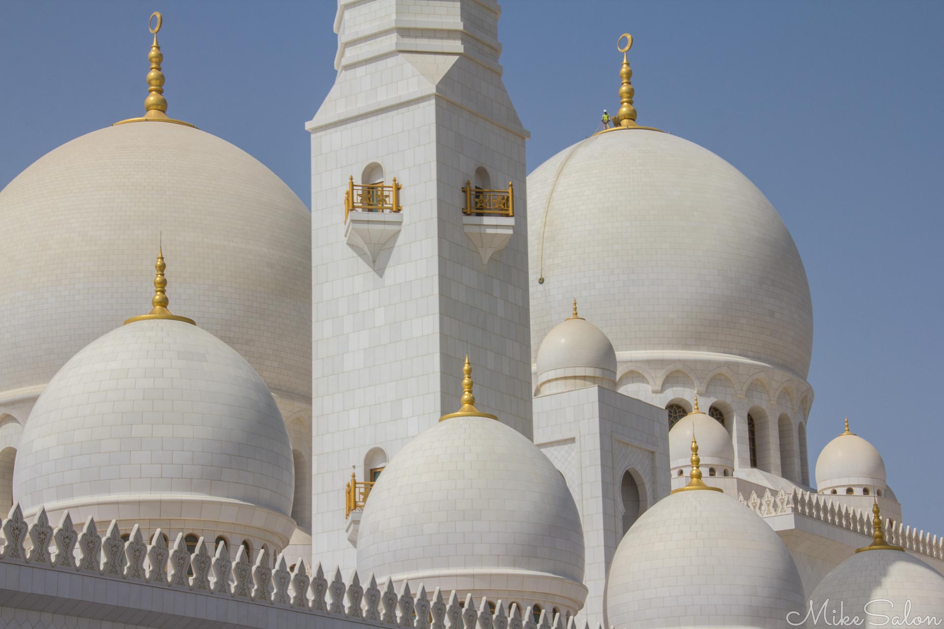 Grand Mosque Abu Dhabi : Domes and spires of the Grand Mosque. (IMG_4575.jpg)<br>Camera: Canon EOS 60D