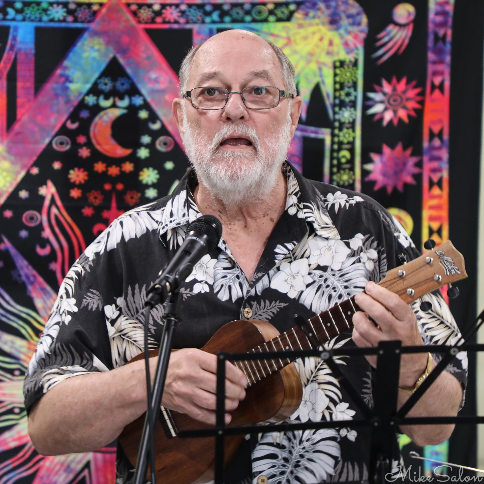 Open Mic : Lots of soloists braved the open mic at the Spruke Ukulele Festival in Brisbane. (0D0A4853.jpg)<br>Camera: Canon EOS 5D Mark IV