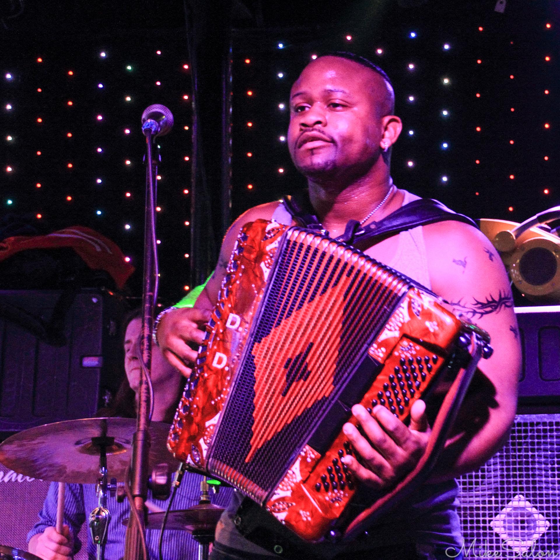 Zydeco in Bourbon Street : High-intensity accordian plays a popular gig in a New Orleans bar. (IMG_7651.jpg)<br>Camera: Canon EOS 60D